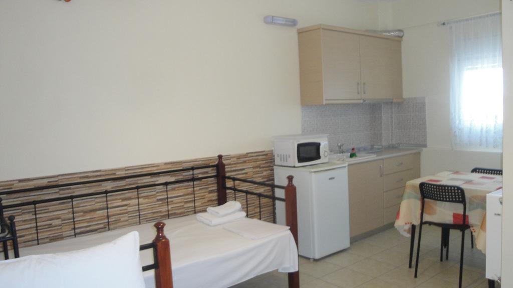Nestor Apartments Chrysi Ammoudia Buitenkant foto