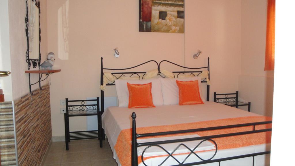 Nestor Apartments Chrysi Ammoudia Buitenkant foto